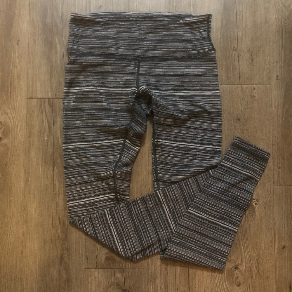 Lululemon - Original Rise Wunder Under - Size 8